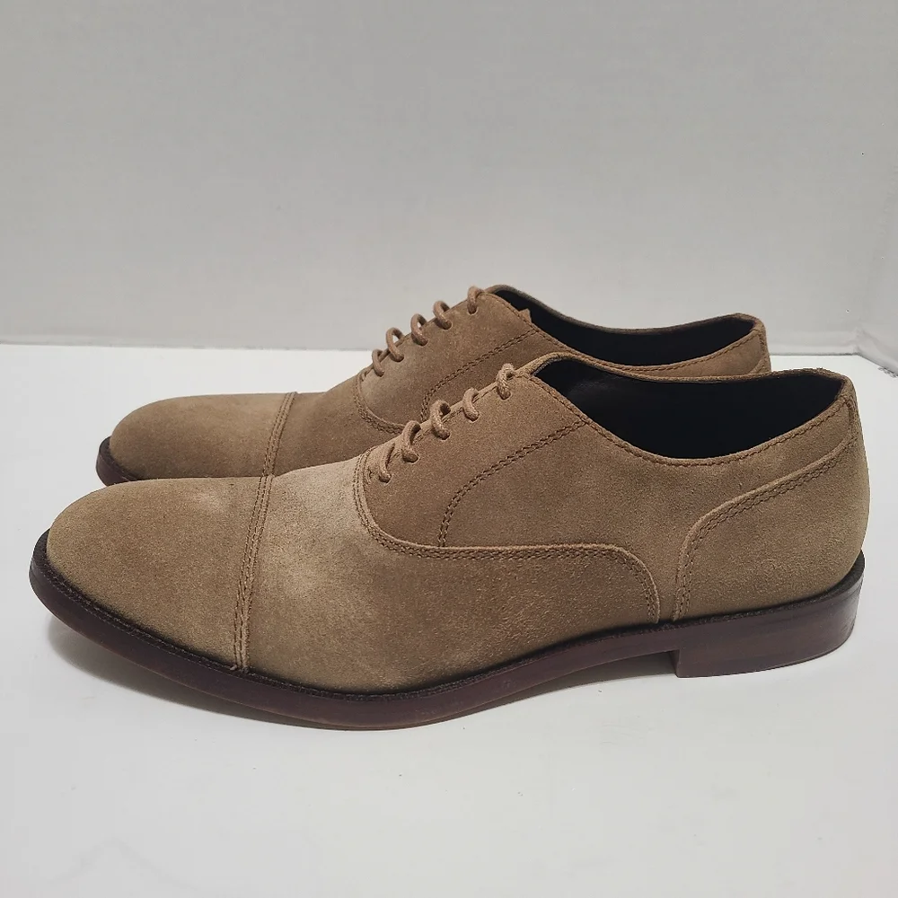 Bloomingdale's The Men's Store Lace Up Cap‎ Toe Dress Shoe 100% Exclusive Size 8
